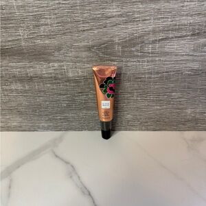 FREE Elikya Liquid Eyeshadow